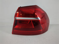 2016 Volkswagen Passat Tail Light Assembly Passenger Right OEM P/N:561 945 096 N Fits OEM Used Auto Parts - Oemusedautoparts