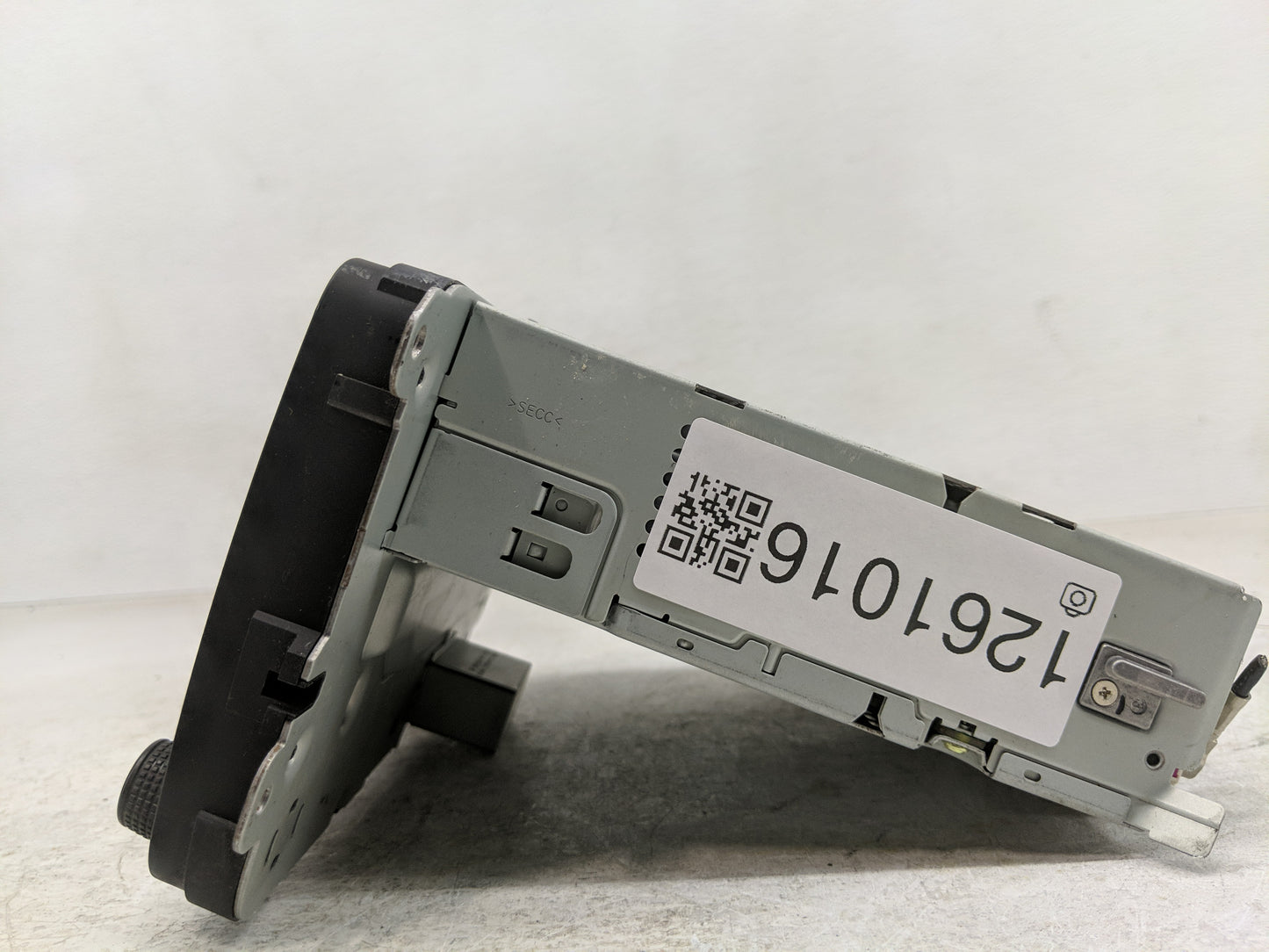 2016 Volkswagen Passat Radio AM FM Cd Player Receiver Replacement P/N:561 035 150 Fits Fits 2013 2014 2015 2017 OEM Used Aut