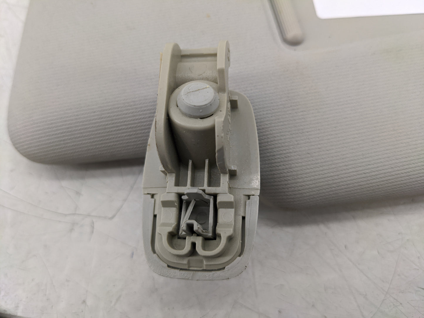2012-2020 Volkswagen Passat Sun Visor Shade Replacement Passenger Right Mirror Fits OEM Used Auto Parts - Oemusedautoparts1.