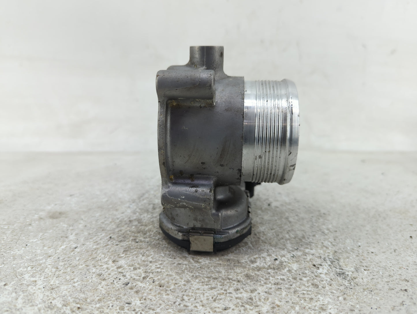 2014-2017 Volkswagen Passat Throttle Body P/N:0280750590 06K133062E Fits Fits 2014 2015 2016 2017 OEM Used Auto Parts - Oemu