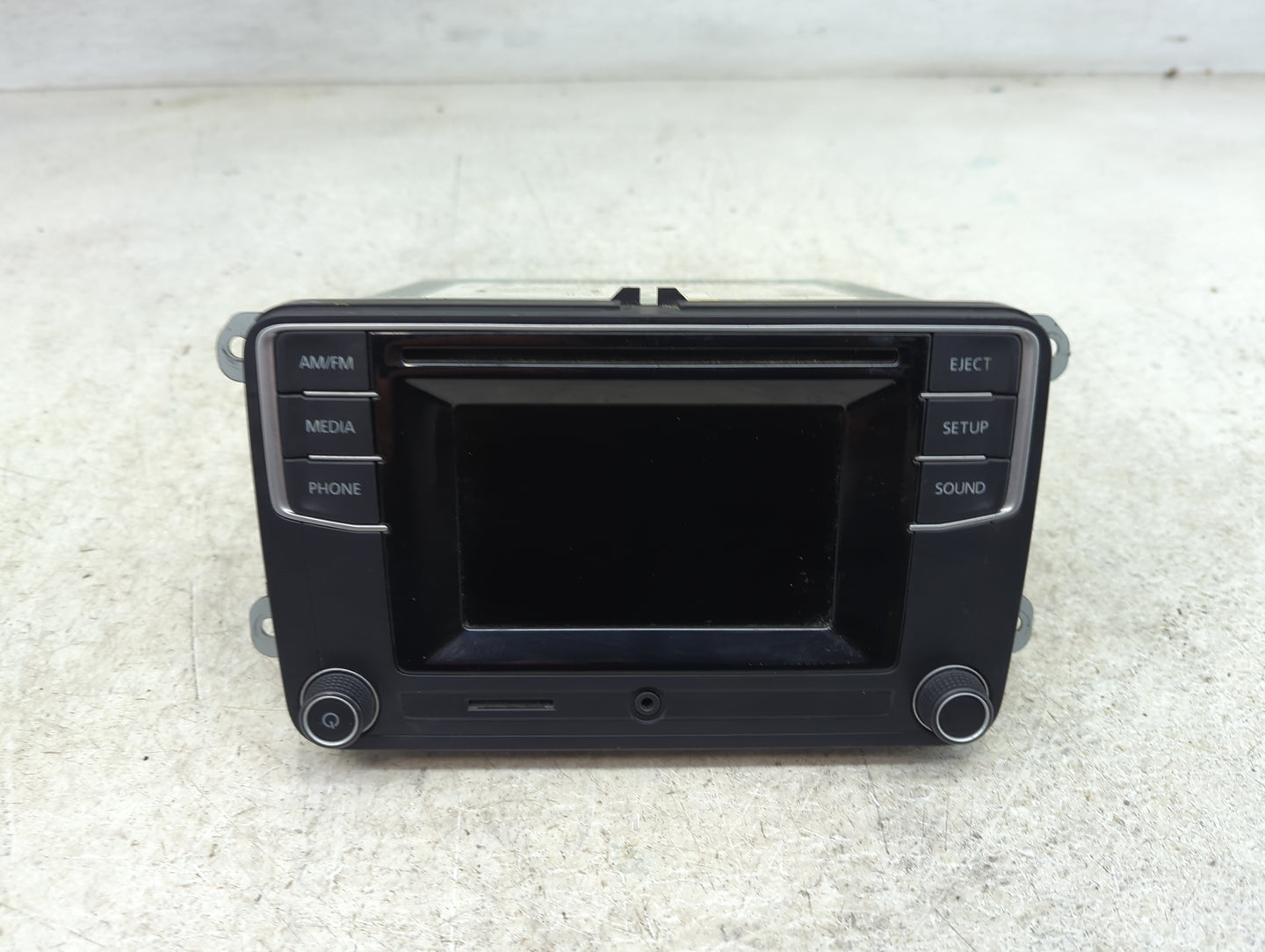 2016 Volkswagen Passat Radio AM FM Cd Player Receiver Replacement P/N:561035150 Fits Fits 2013 2014 2015 2017 OEM Used Auto 