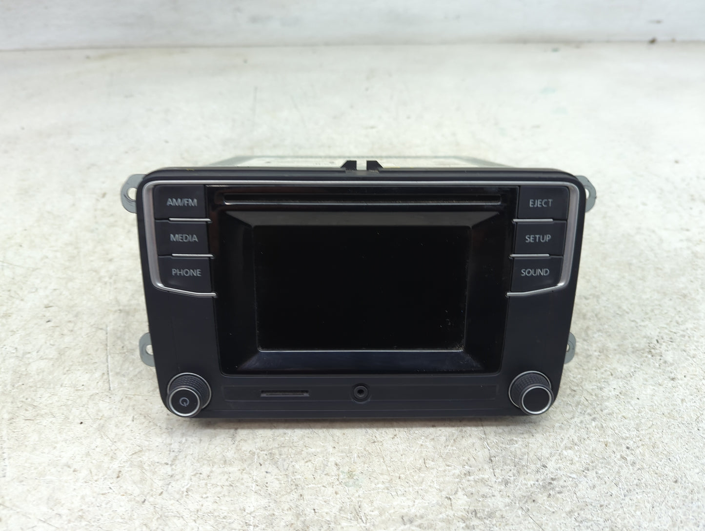 2016 Volkswagen Passat Radio AM FM Cd Player Receiver Replacement P/N:561035150 Fits Fits 2013 2014 2015 2017 OEM Used Auto 