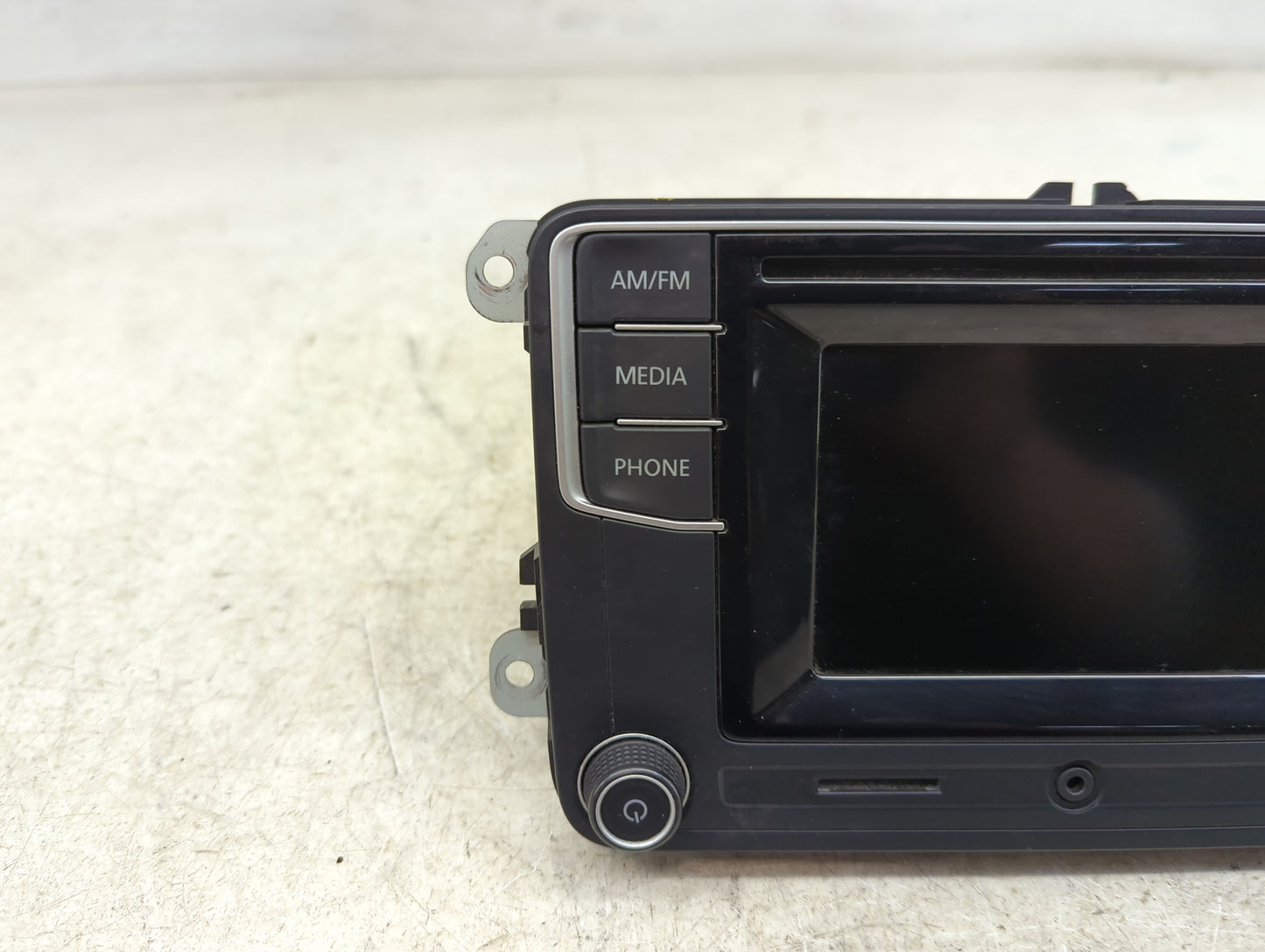 2016 Volkswagen Passat Radio AM FM Cd Player Receiver Replacement P/N:561035150 Fits Fits 2013 2014 2015 2017 OEM Used Auto 
