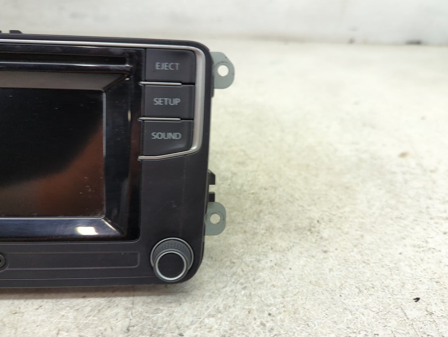 2016 Volkswagen Passat Radio AM FM Cd Player Receiver Replacement P/N:561035150 Fits Fits 2013 2014 2015 2017 OEM Used Auto 