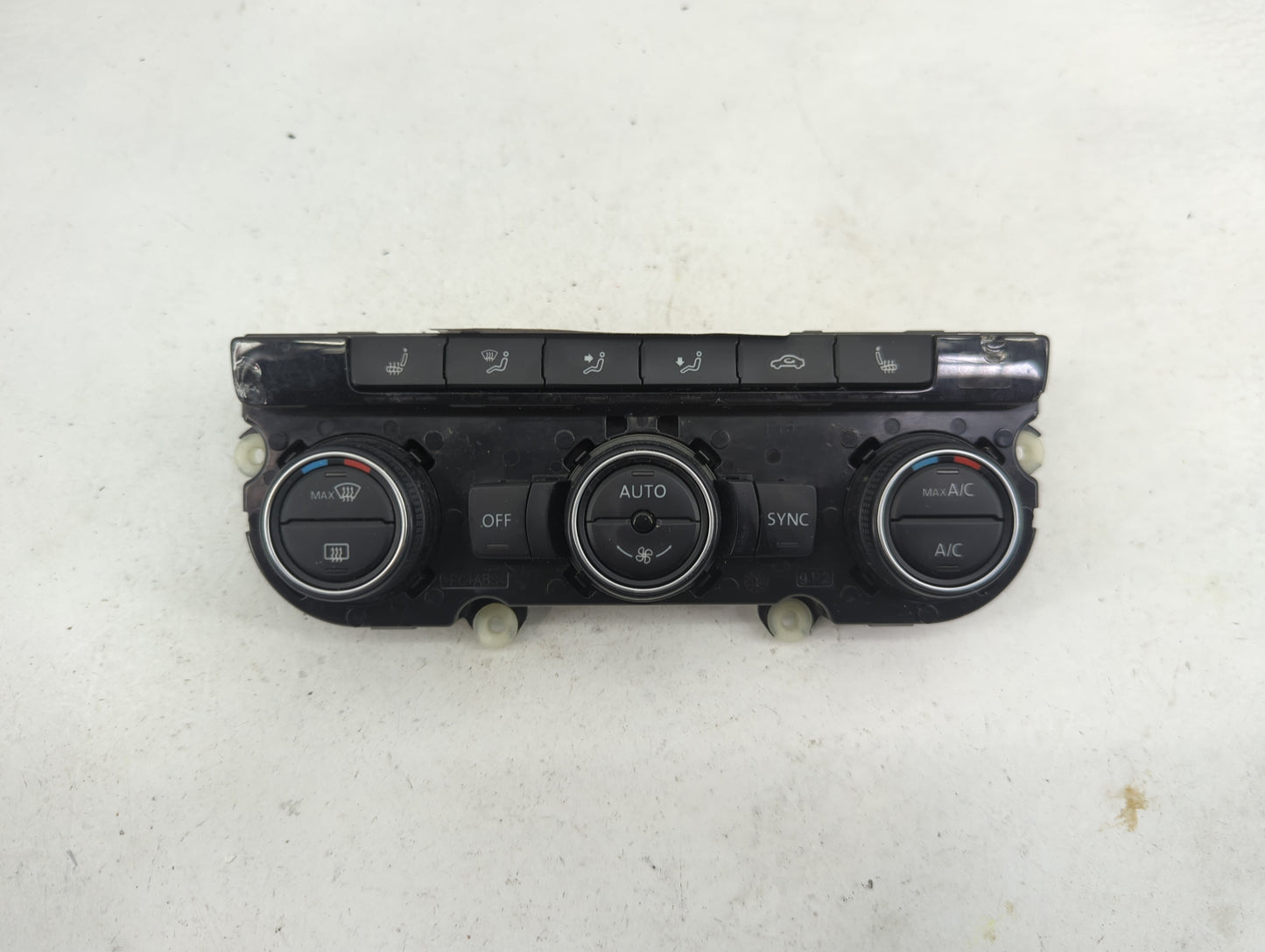 2016-2019 Volkswagen Passat Climate Control Module Temperature AC/Heater Replacement Fits Fits 2016 2017 2018 2019 OEM Used 