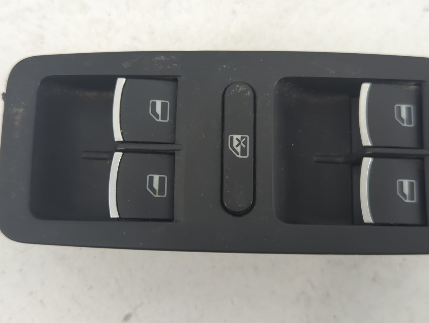 2016-2020 Volkswagen Passat Master Power Window Switch Replacement Driver Side Left P/N:561868347 561.867.375 Fits OEM Used 