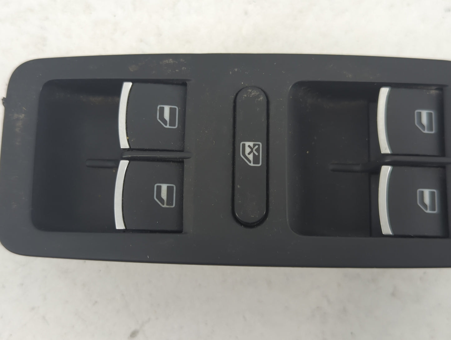 2016-2020 Volkswagen Passat Master Power Window Switch Replacement Driver Side Left P/N:561868347 561.867.375 Fits OEM Used 