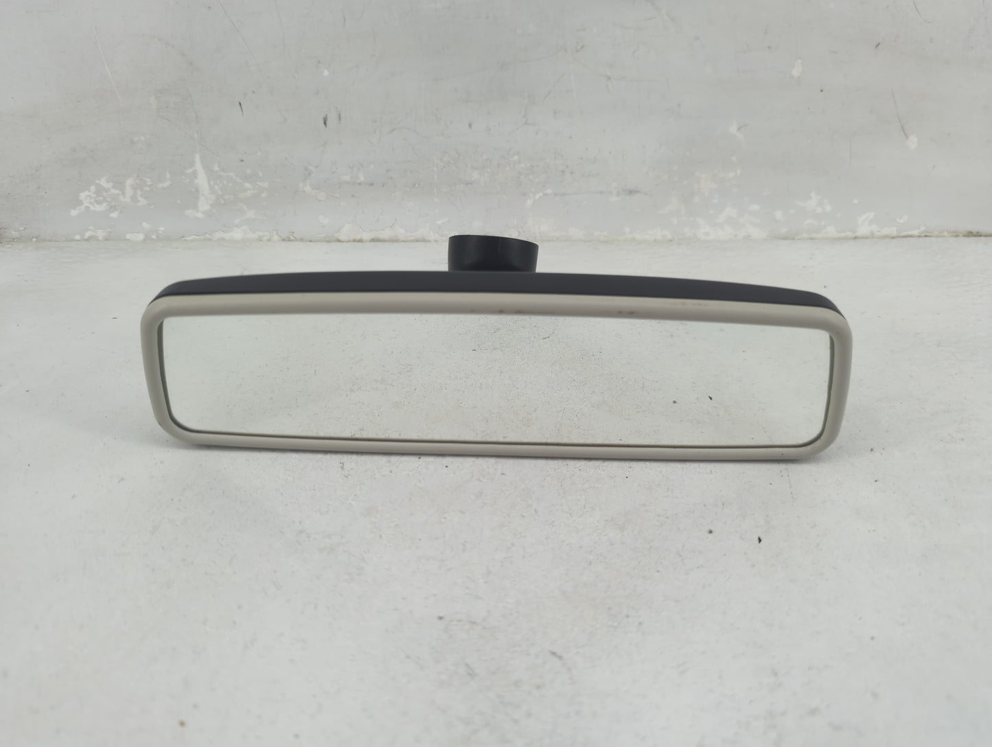 2009-2020 Volkswagen Passat Interior Rear View Mirror Replacement OEM P/N:E9 01 4026 Fits OEM Used Auto Parts - Oemusedautop