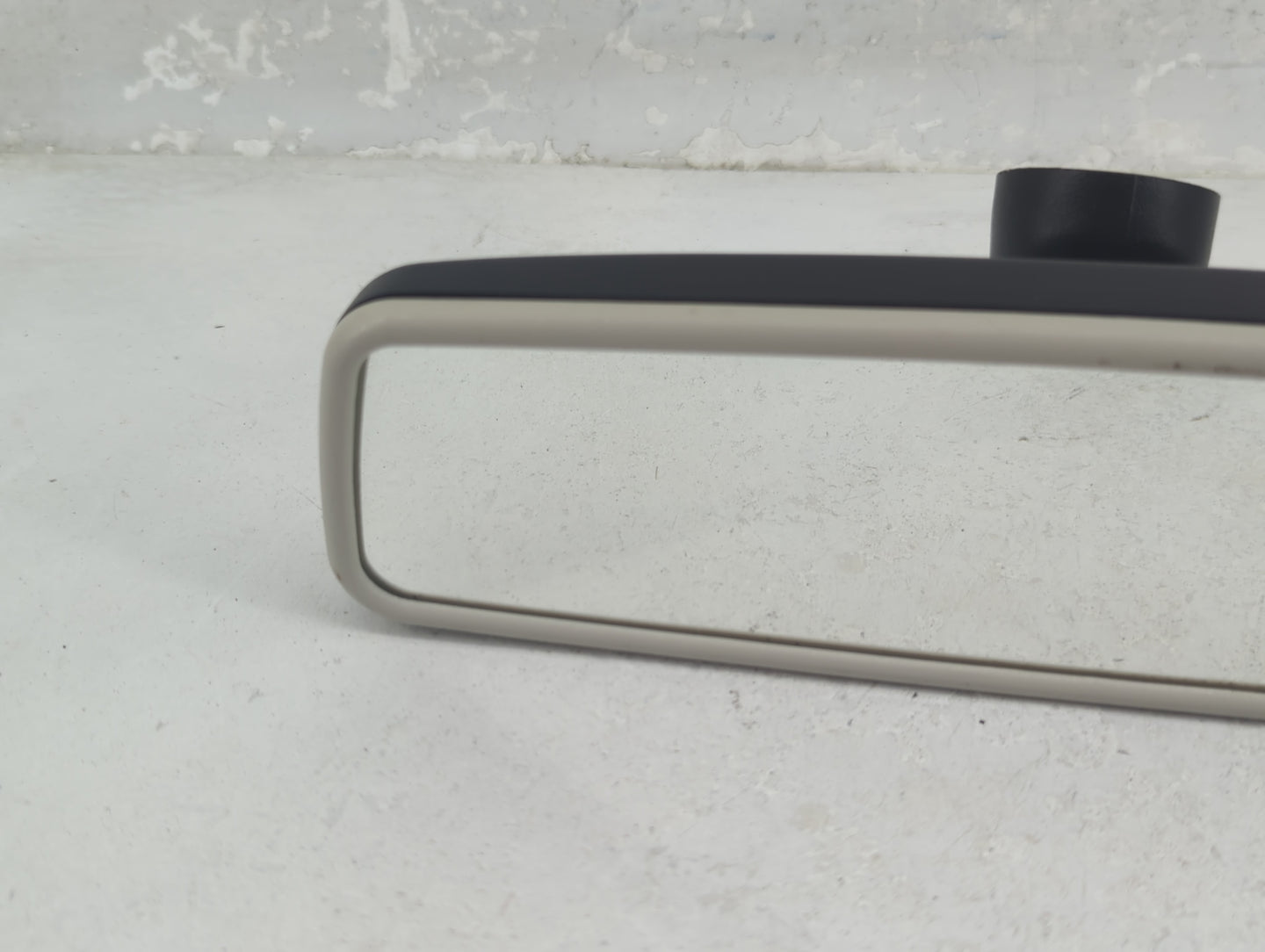 2009-2020 Volkswagen Passat Interior Rear View Mirror Replacement OEM P/N:E9 01 4026 Fits OEM Used Auto Parts - Oemusedautop