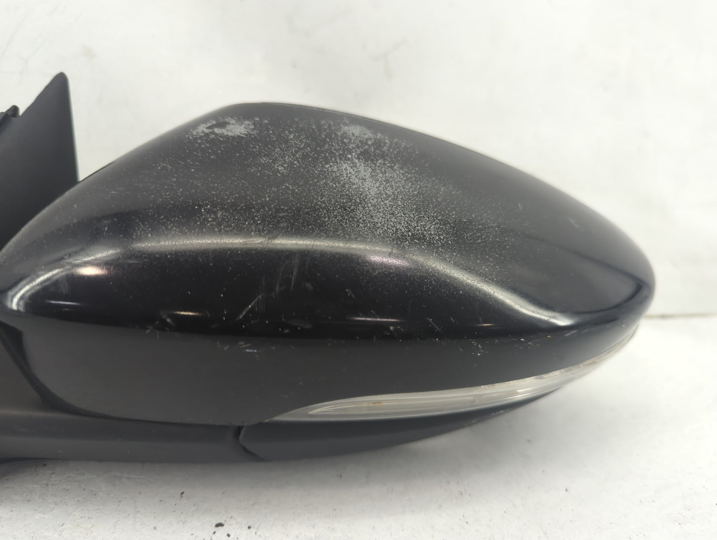 2016-2020 Volkswagen Passat Driver Side View Mirror - Left Door Mirror OEM Used - Oemusedautoparts1.com