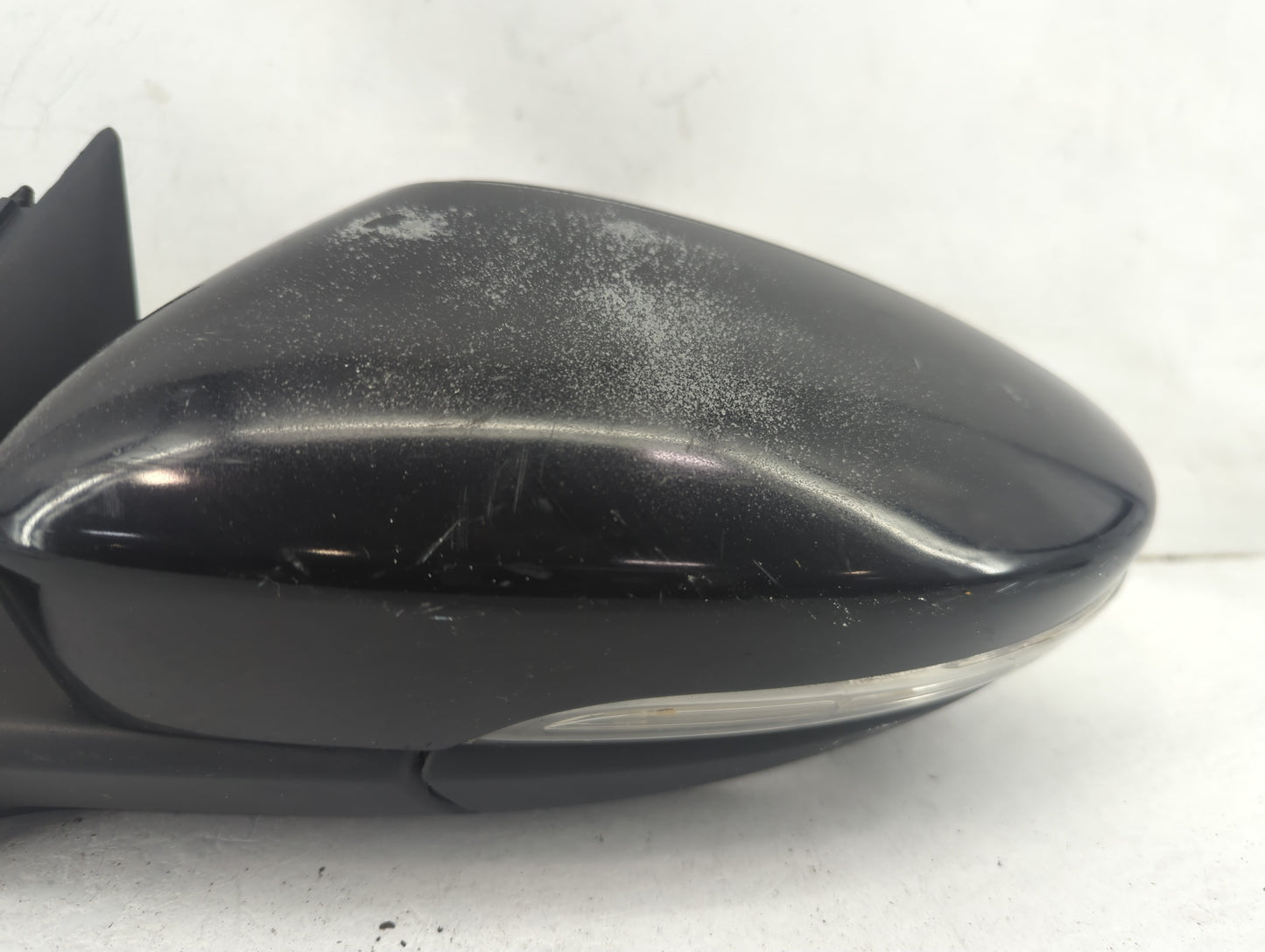 2016-2020 Volkswagen Passat Driver Side View Mirror - Left Door Mirror OEM Used - Oemusedautoparts1.com