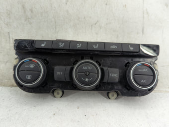compare product 2016-2019 Volkswagen Passat Climate Control Module Temperature AC/Heater Replacement P/N:561907044AM 5HB012344-04 Fits OEM Used Auto Parts