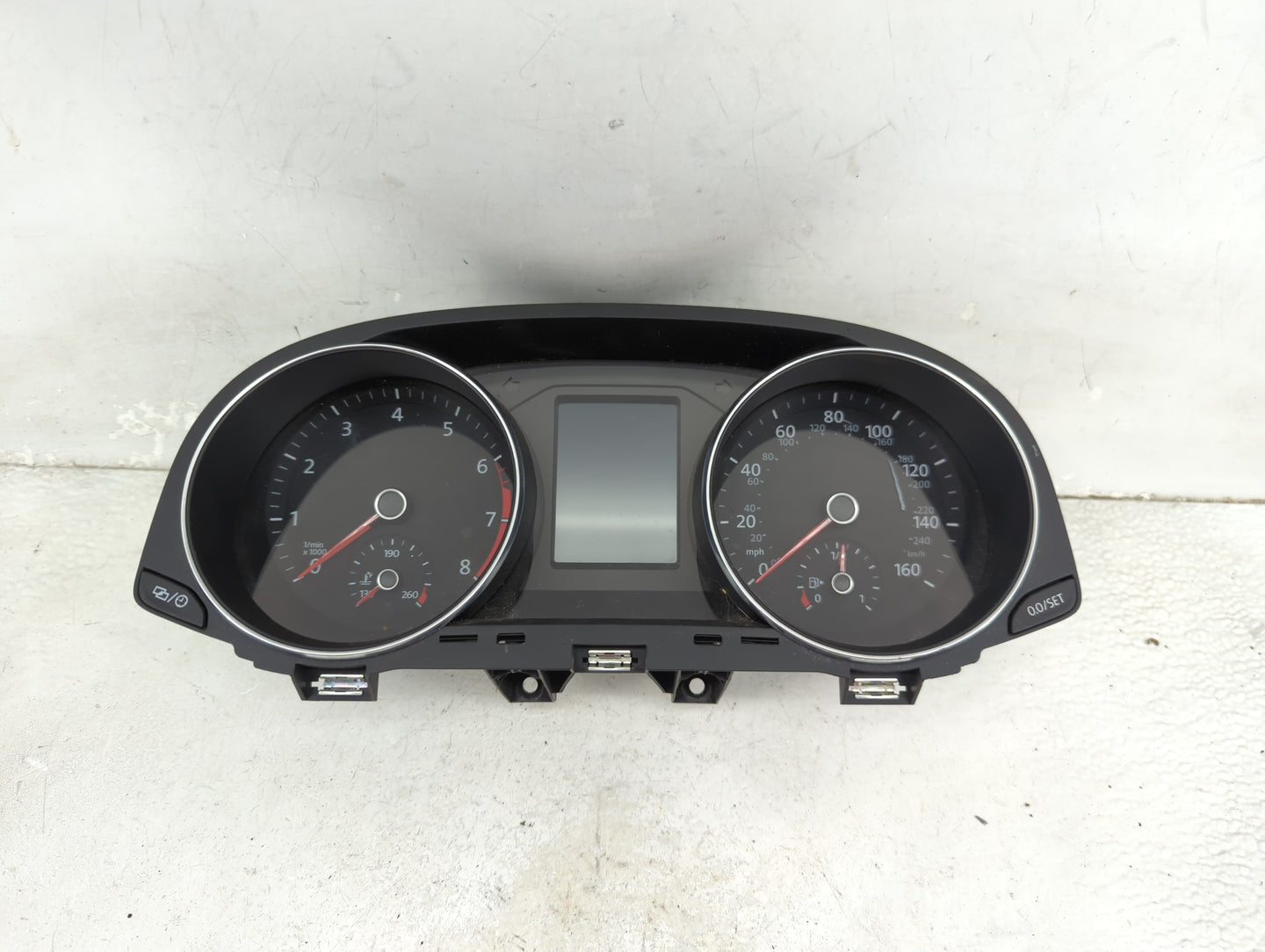 2016-2019 Volkswagen Passat Instrument Cluster Speedometer Gauges P/N:A2C93931700 5904006712 Miles: Fits Fits 2016 2017 2018