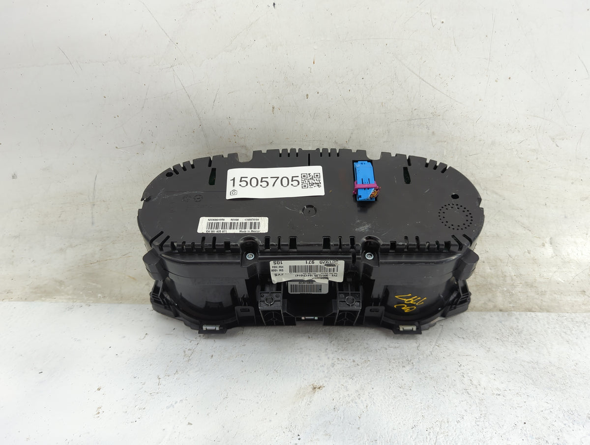 2016-2019 Volkswagen Passat Instrument Cluster Speedometer Gauges P/N:A2C93931500 561920971 Miles: Fits Fits 2016 2017 2018 