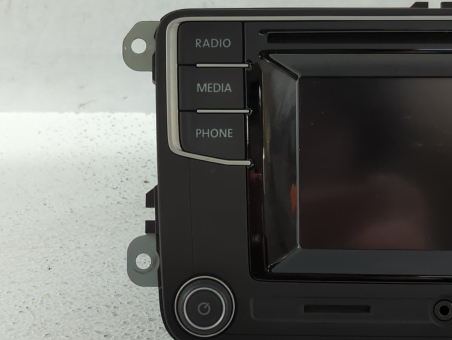2016-2016 Volkswagen Passat Am Fm Cd Player Radio Receiver - Oemusedautoparts1.com