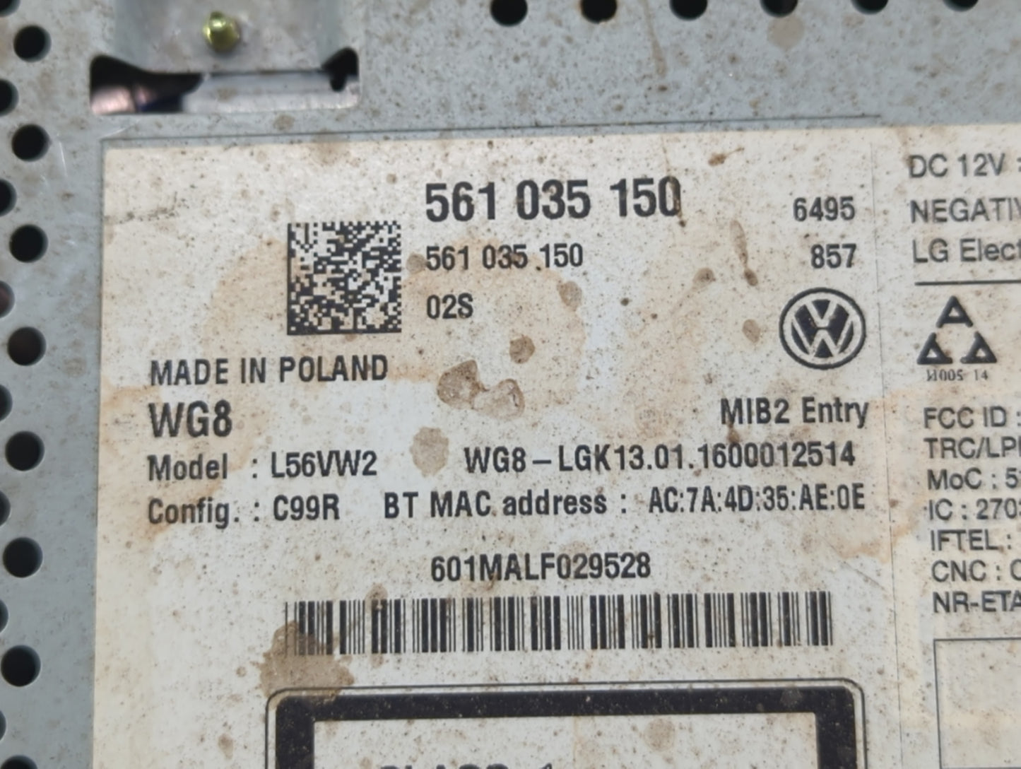 2016 Volkswagen Passat Radio AM FM Cd Player Receiver Replacement P/N:561 035 150 Fits OEM Used Auto Parts - Oemusedautopart