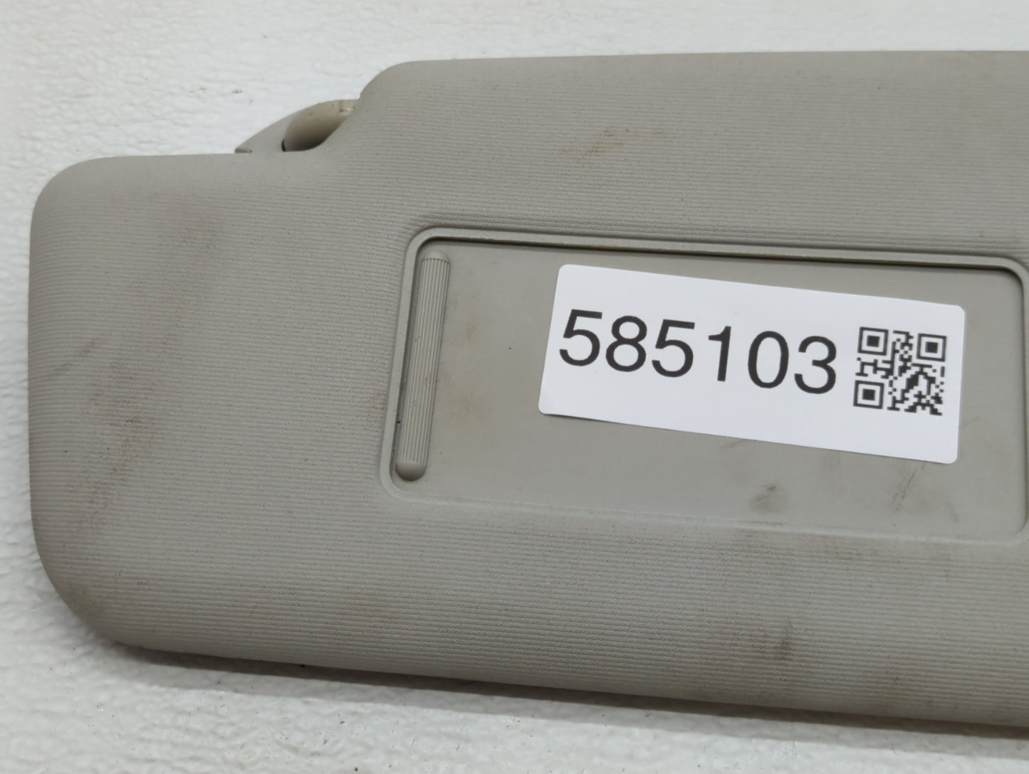 2012-2020 Volkswagen Passat Sun Visor Shade Replacement Passenger Right Mirror Fits OEM Used Auto Parts - Oemusedautoparts1.