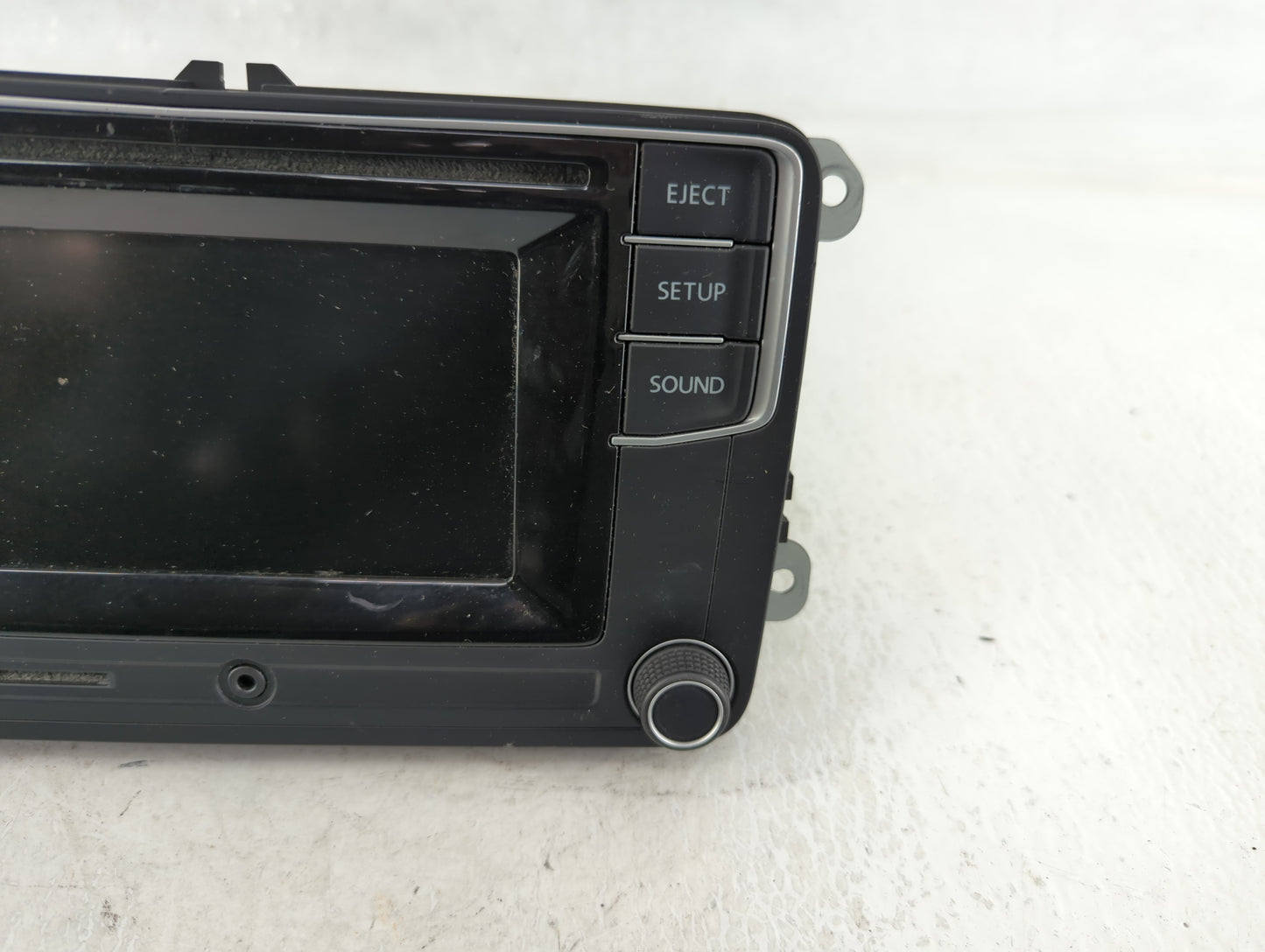 2016-2016 Volkswagen Passat Am Fm Cd Player Radio Receiver - Oemusedautoparts1.com