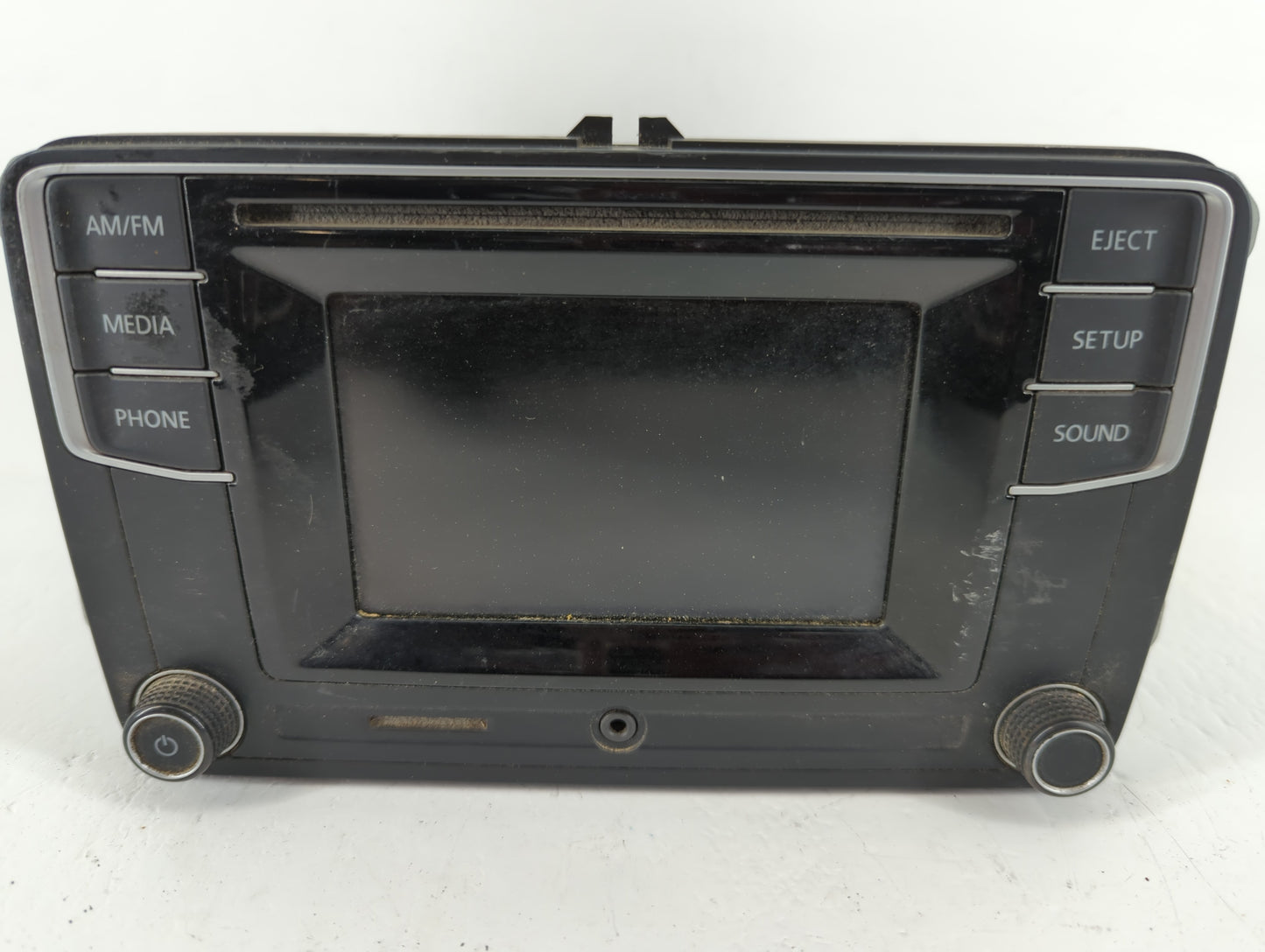 2016 Volkswagen Passat Radio AM FM Cd Player Receiver Replacement P/N:561 035 150 Fits Fits 2013 2014 2015 2017 OEM Used Aut