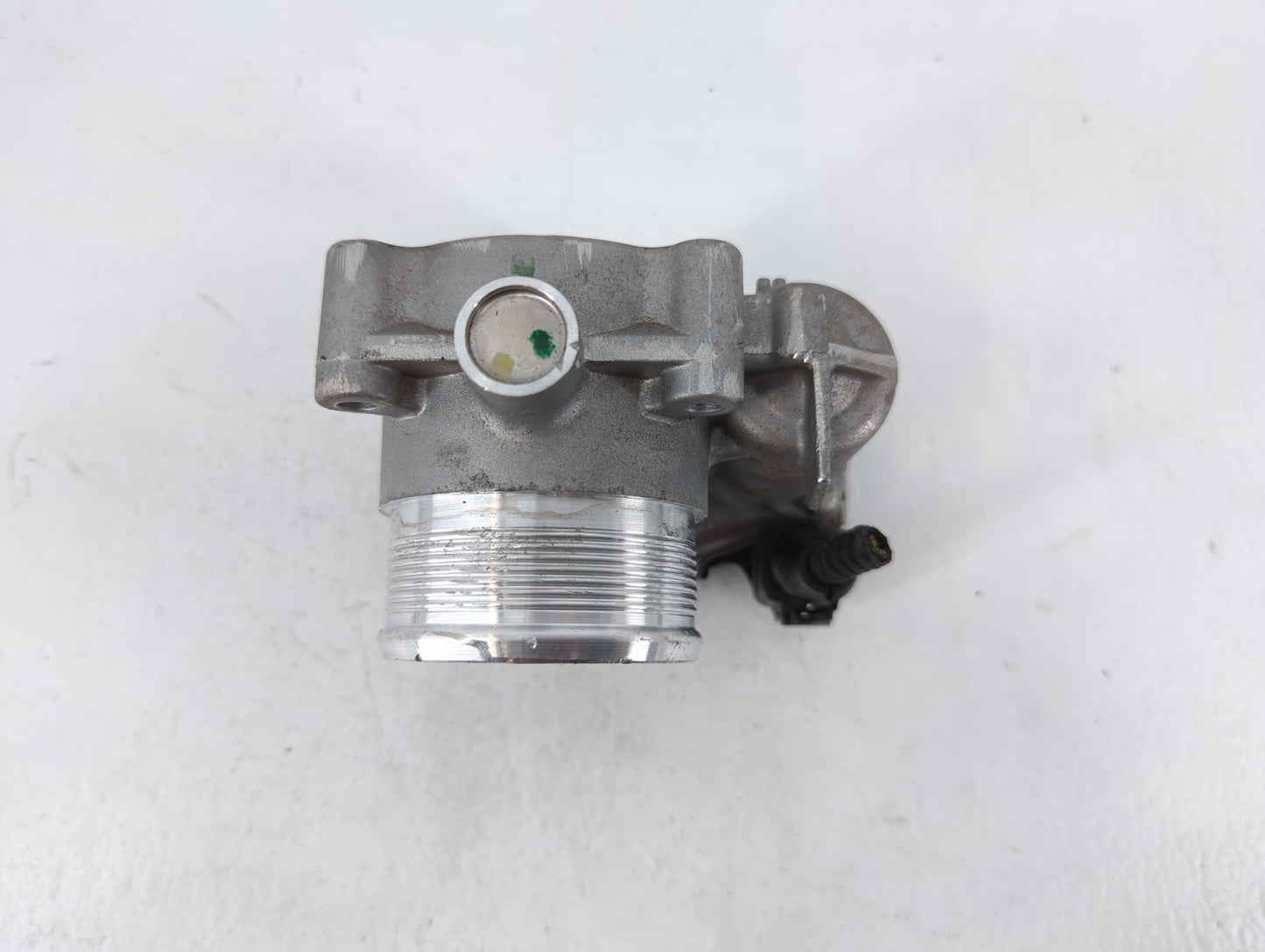 2014-2017 Volkswagen Passat Throttle Body P/N:0 280 750 590 06K 133 062E Fits Fits 2014 2015 2016 2017 OEM Used Auto Parts -