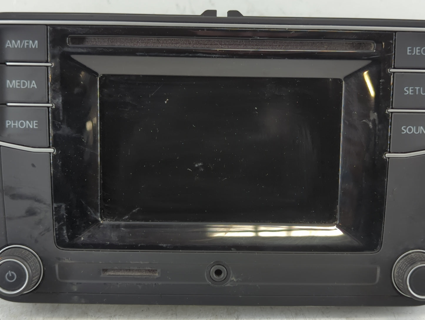 2016 Volkswagen Passat Am Fm Cd Player Radio Receiver - Oemusedautoparts1.com