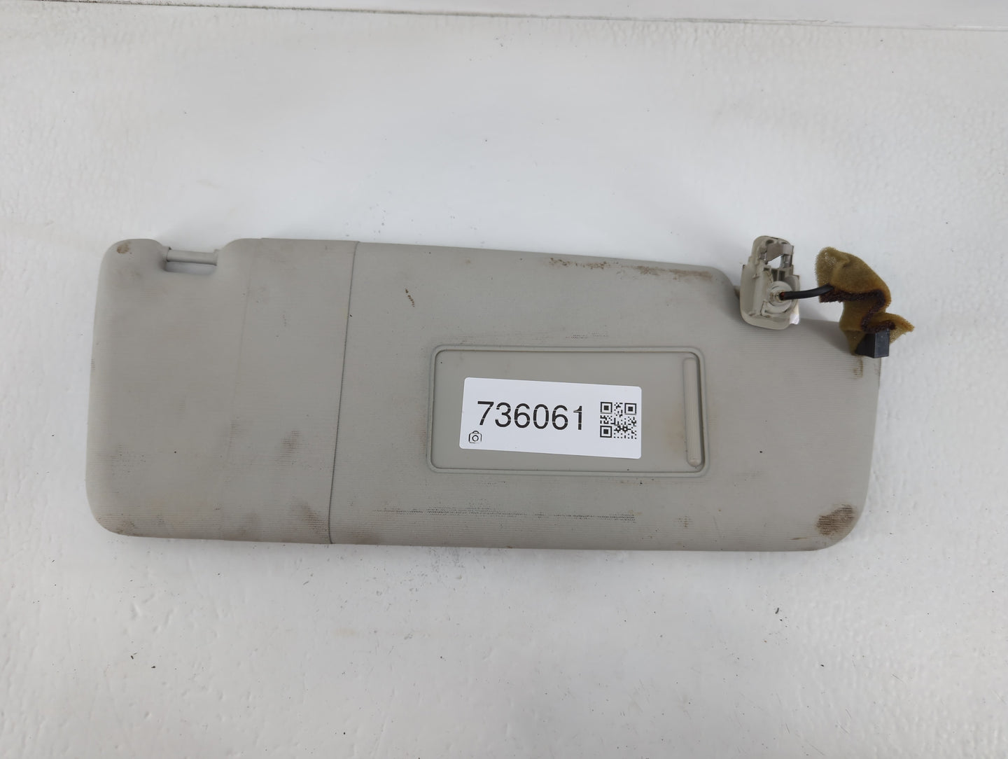 2012-2020 Volkswagen Passat Sun Visor Shade Replacement Passenger Right Mirror Fits OEM Used Auto Parts - Oemusedautoparts1.