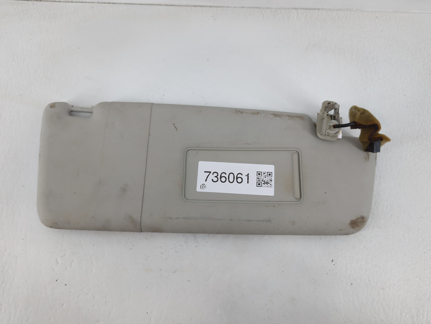 2012-2020 Volkswagen Passat Sun Visor Shade Replacement Passenger Right Mirror Fits OEM Used Auto Parts - Oemusedautoparts1.