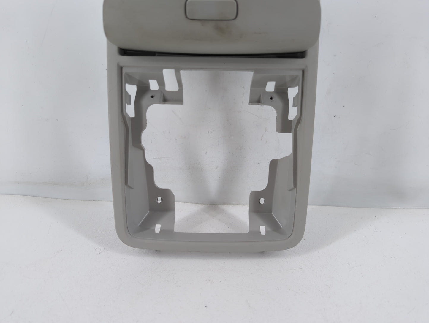 2016-2020 Volkswagen Passat Overhead Roof Console 747954 - Oemusedautoparts1.com