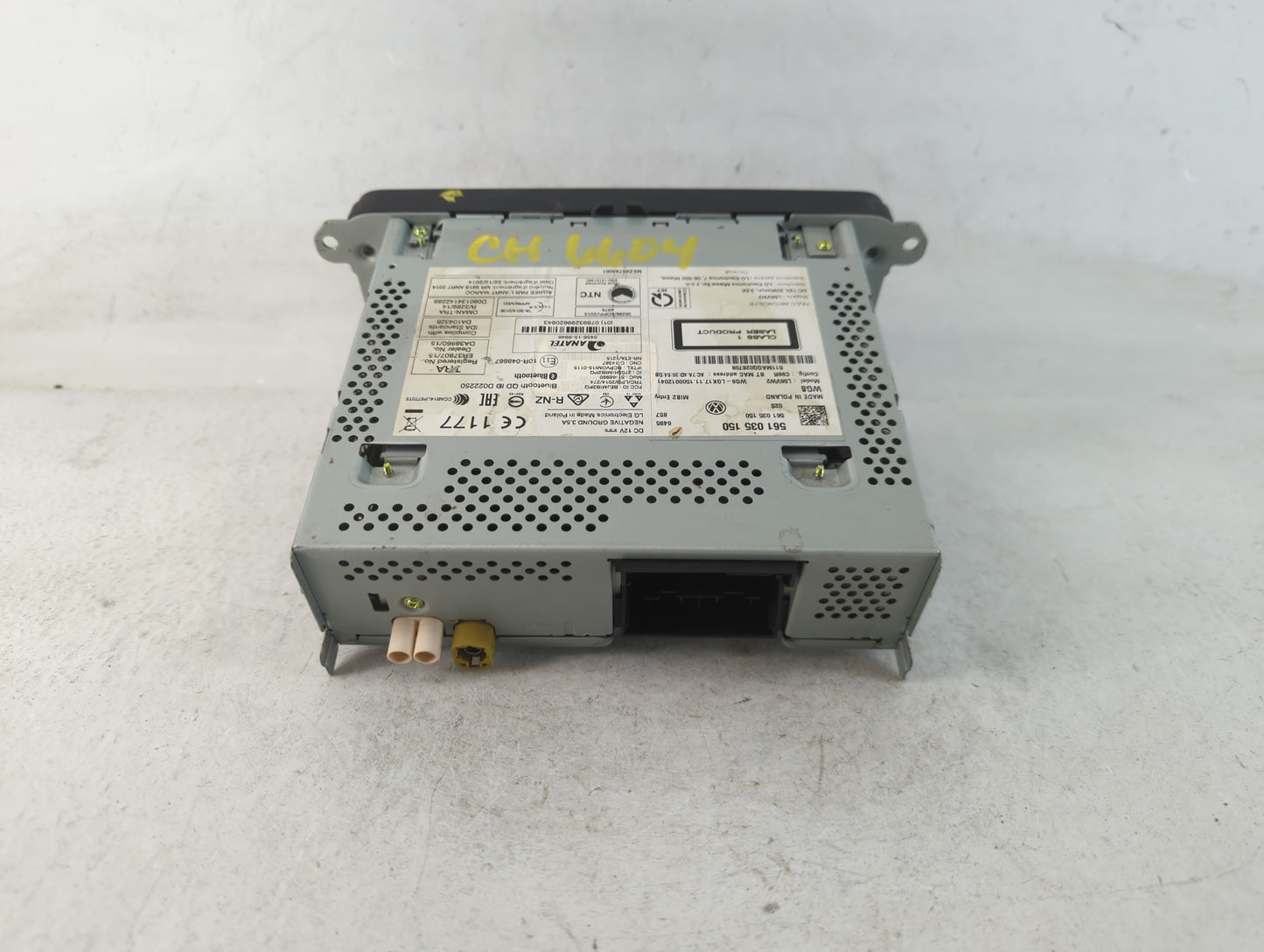 2016 Volkswagen Passat Radio AM FM Cd Player Receiver Replacement P/N:561 035 150 Fits Fits 2013 2014 2015 2017 OEM Used Aut