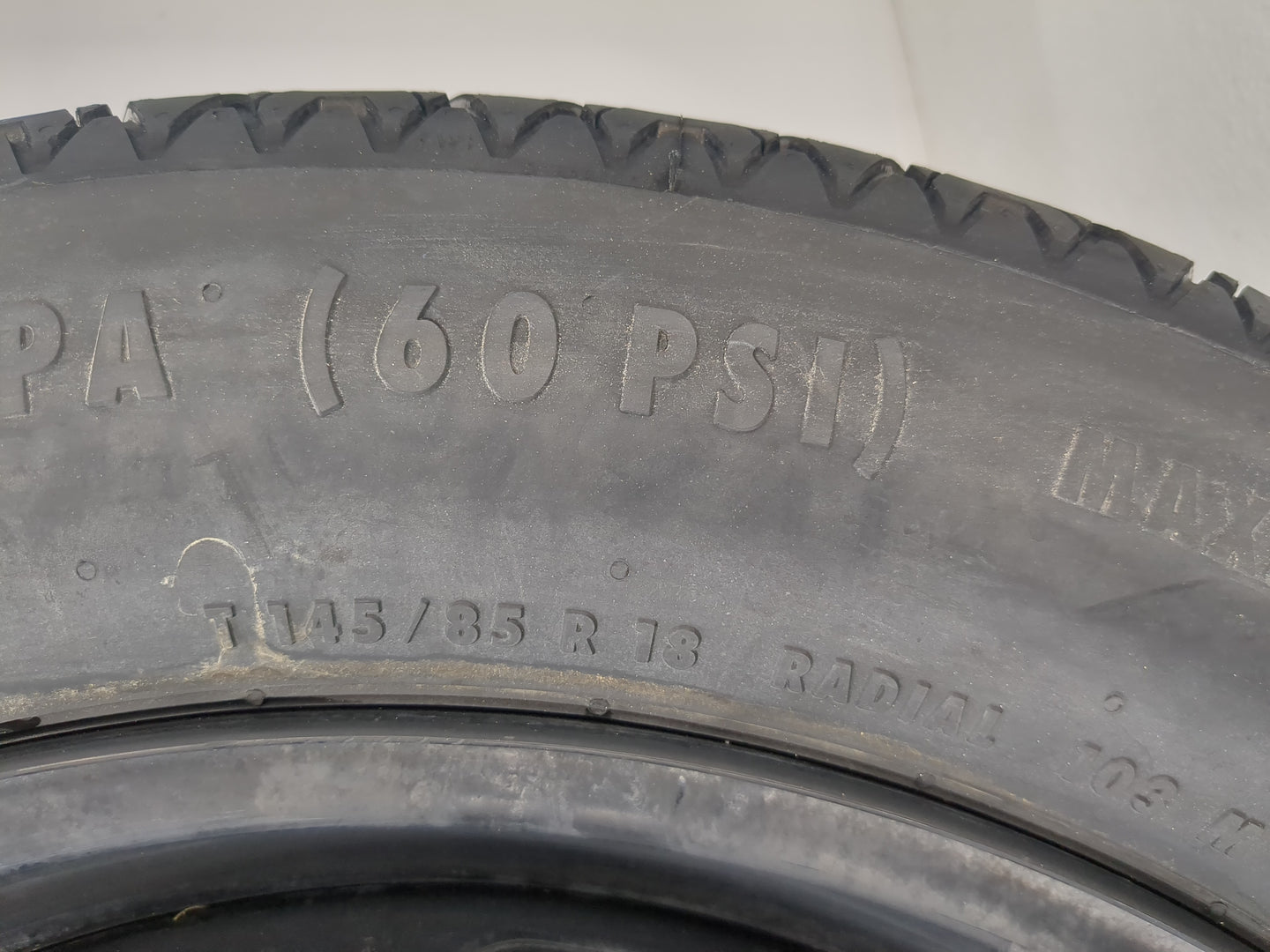 2009-2017 Volkswagen Tiguan Spare Donut Tire Wheel Rim Oem - Oemusedautoparts1.com