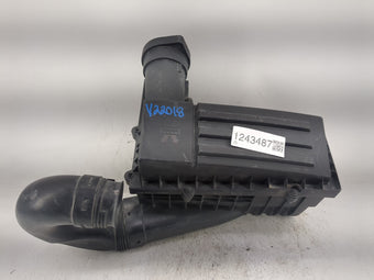 compare product 2009-2018 Volkswagen Tiguan Air Cleaner Intake-duct Hose Tube