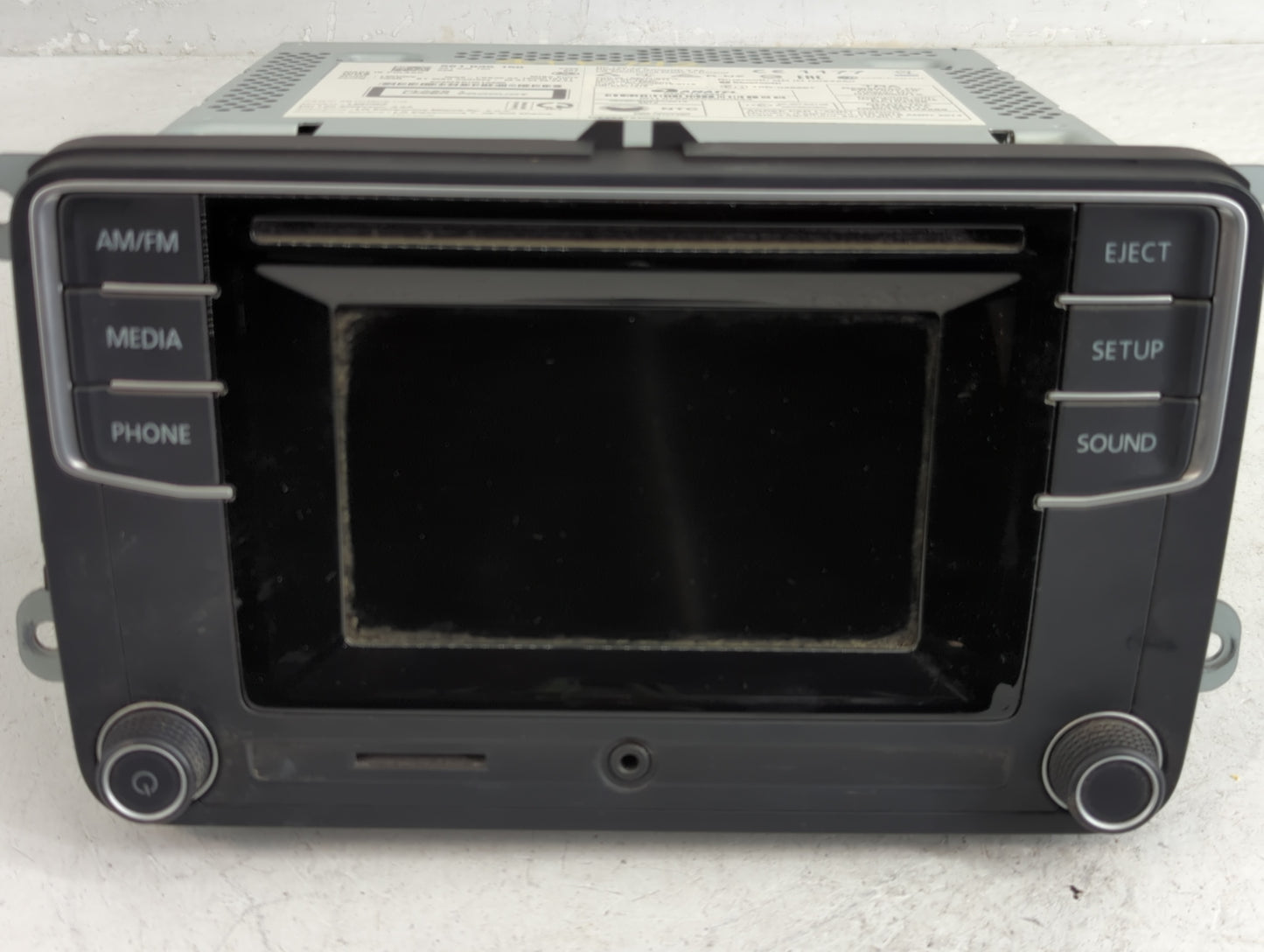 2016 Volkswagen Tiguan Radio AM FM Cd Player Receiver Replacement P/N:561 035 150 Fits Fits 2013 2014 2015 2017 OEM Used Aut