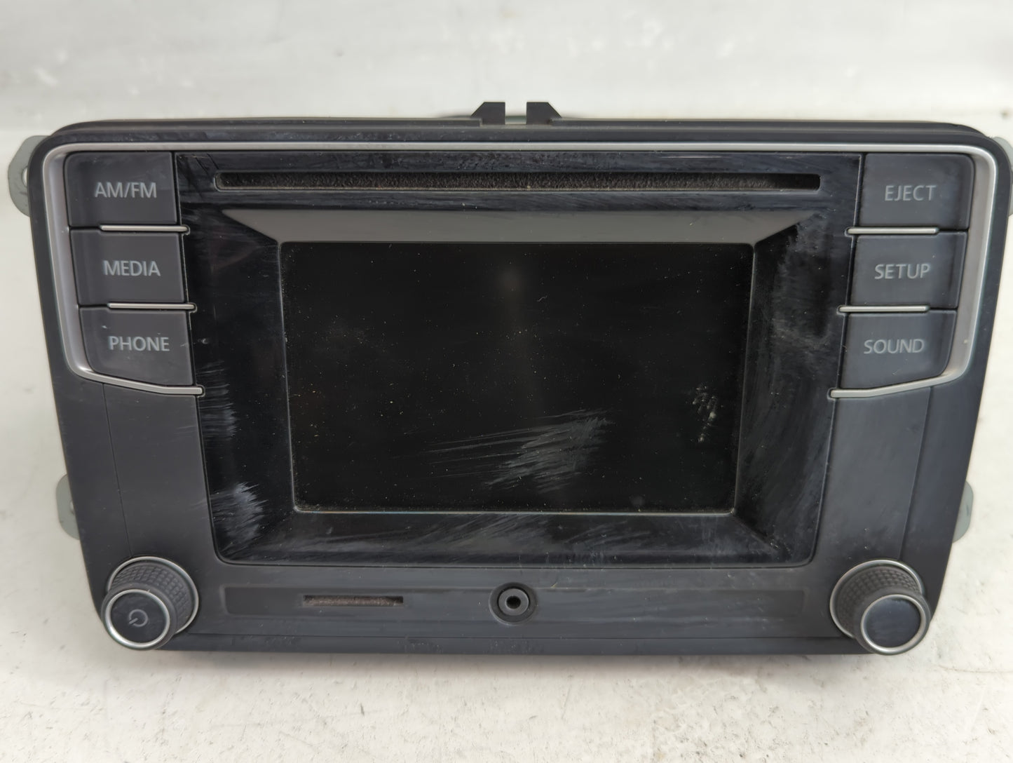 2016 Volkswagen Tiguan Radio AM FM Cd Player Receiver Replacement P/N:561 035 150 Fits Fits 2013 2014 2015 2017 OEM Used Aut