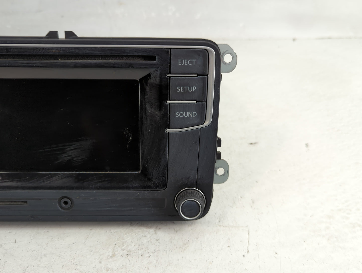 2016 Volkswagen Tiguan Radio AM FM Cd Player Receiver Replacement P/N:561 035 150 Fits Fits 2013 2014 2015 2017 OEM Used Aut