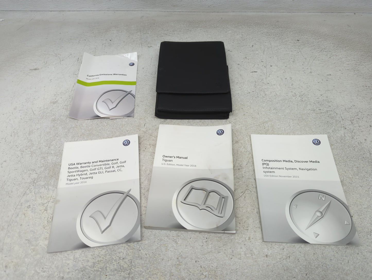 2016 Volkswagen Tiguan Owners Manual Book Guide P/N:5N0012723BB OEM Used Auto Parts - Oemusedautoparts1.com