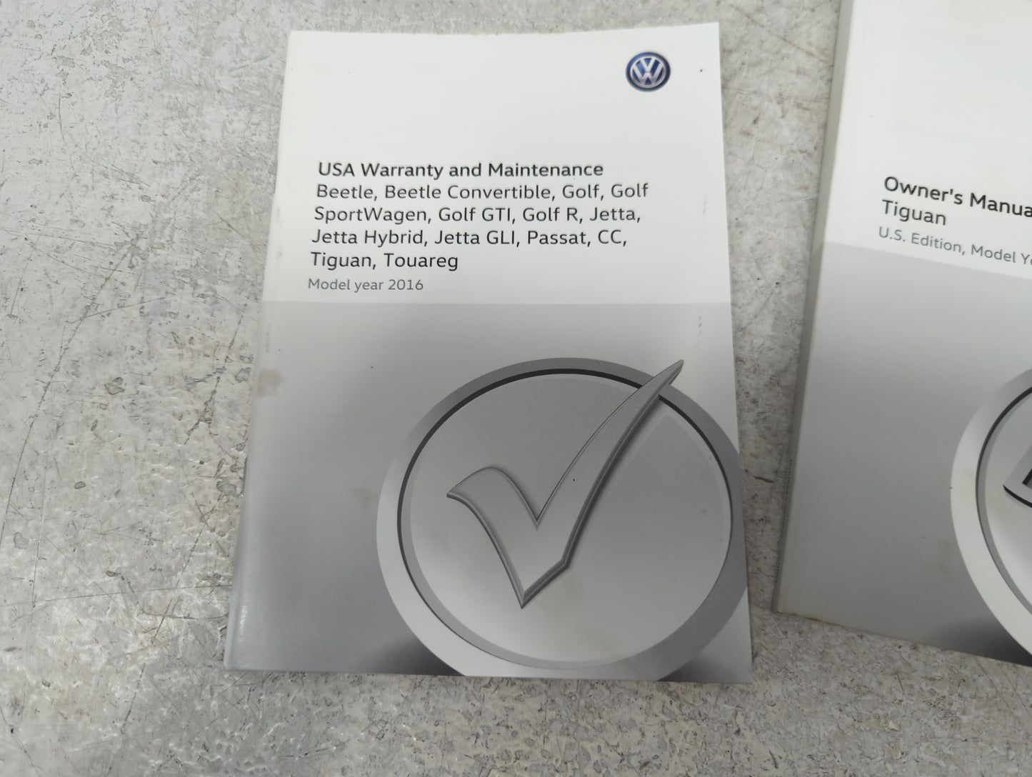 2016 Volkswagen Tiguan Owners Manual Book Guide P/N:5N0012723BB OEM Used Auto Parts - Oemusedautoparts1.com