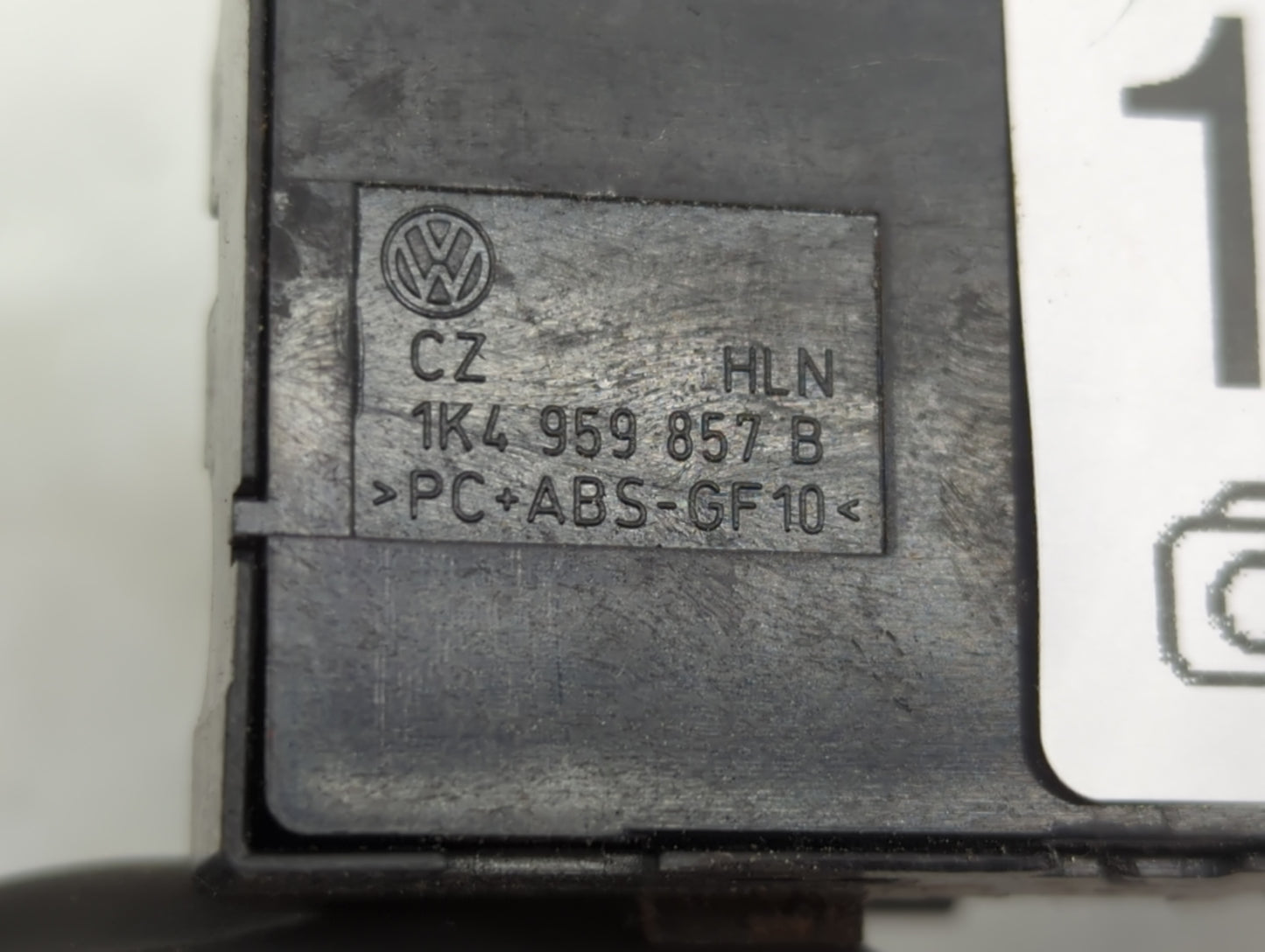 2009-2018 Volkswagen Tiguan Master Power Window Switch Replacement Driver Side Left P/N:1K4 959 857 B Fits OEM Used Auto Par