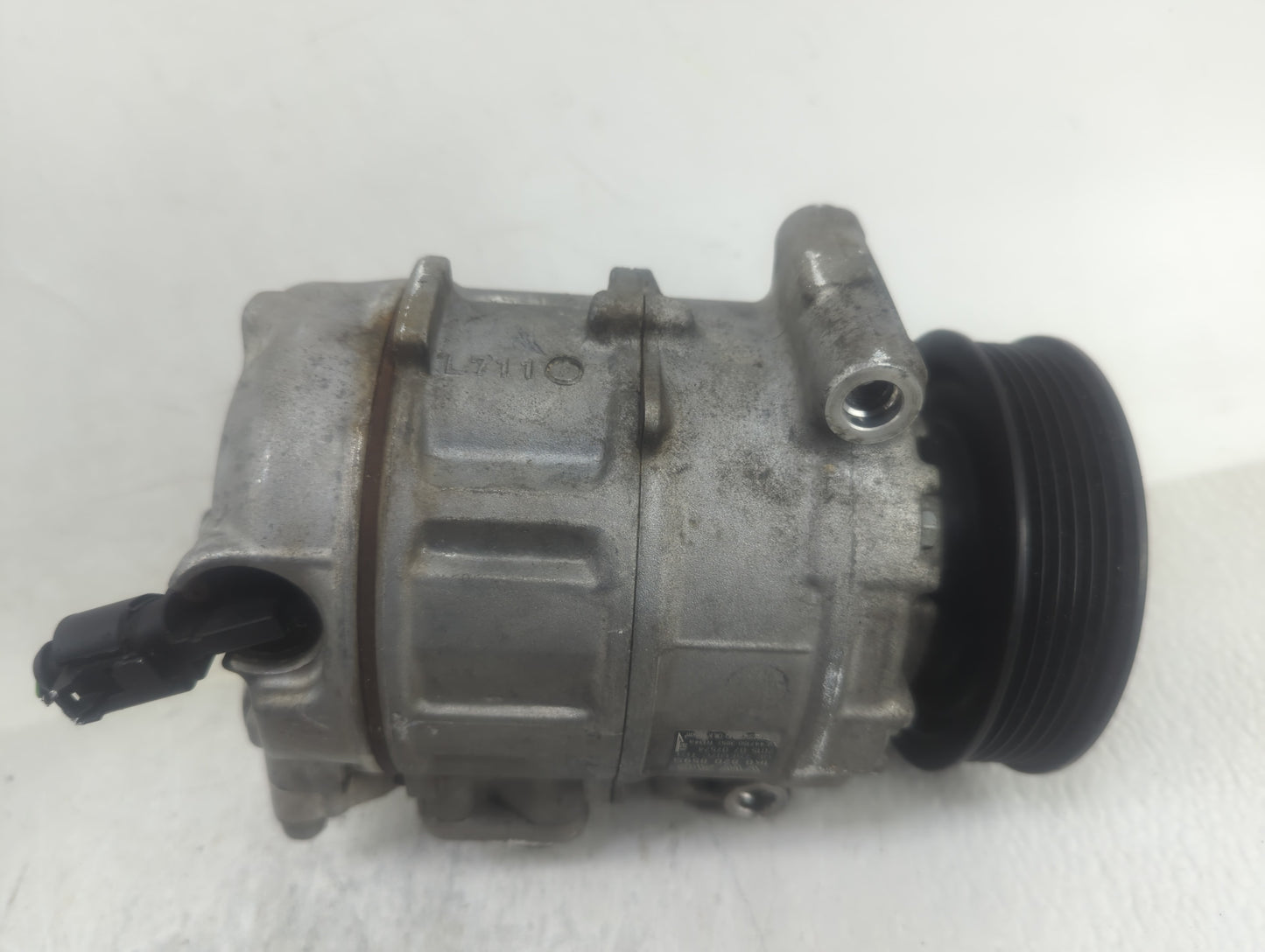 2014-2018 Volkswagen Tiguan Air Conditioning A/c Ac Compressor Oem - Oemusedautoparts1.com