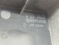 2018-2022 Volkswagen Tiguan Fusebox Fuse Box Panel Relay Module P/N:5Q0 937 132 B 6351-2386 Fits OEM Used Auto Parts - Oemus