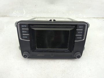 2009-2017 Volkswagen Tiguan Radio AM FM Cd Player Receiver Replacement P/N:561035150 L56VW2 Fits OEM Used Auto Parts - Oemus