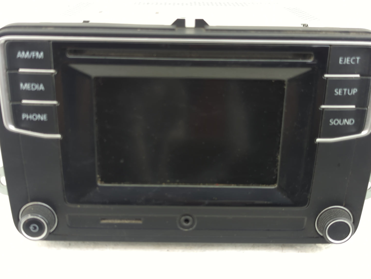 2009-2017 Volkswagen Tiguan Radio AM FM Cd Player Receiver Replacement P/N:561035150 L56VW2 Fits OEM Used Auto Parts - Oemus