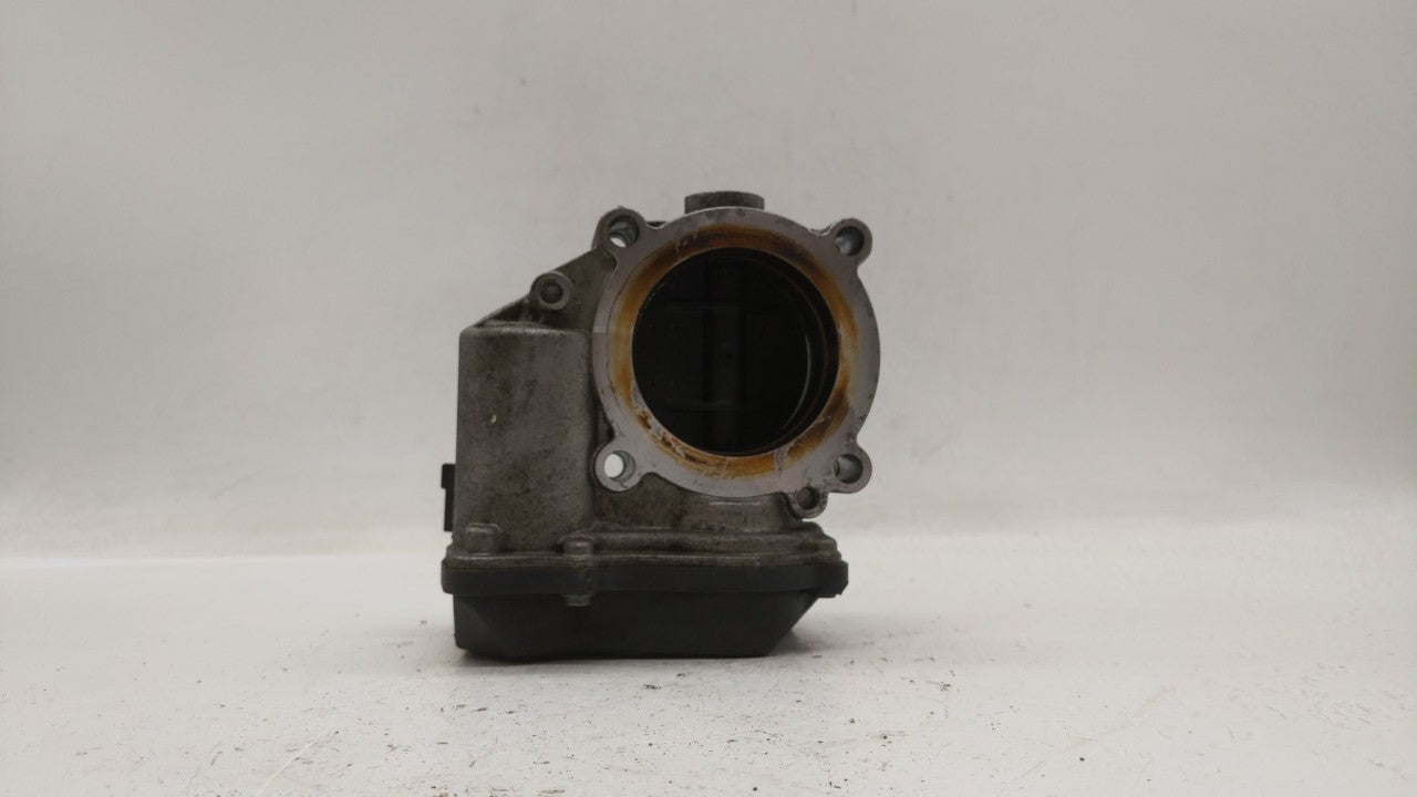 2009-2018 Volkswagen Tiguan Throttle Body P/N:E8-2103-0-09305-00485 06F 133 062 E Fits OEM Used Auto Parts - Oemusedautopart
