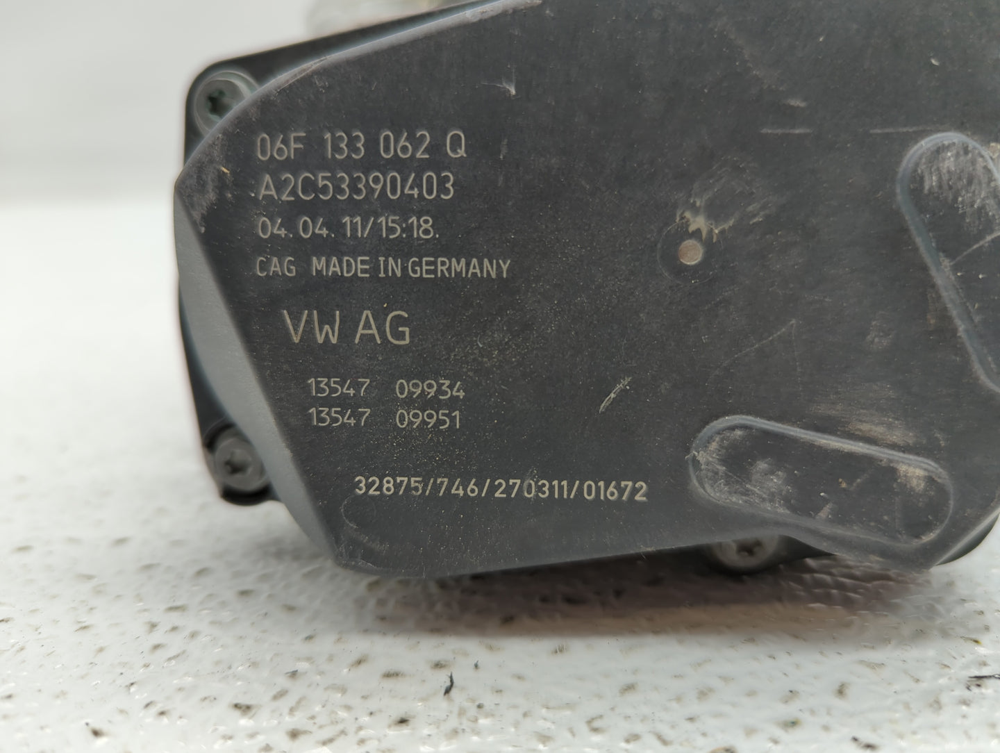 2009-2018 Volkswagen Tiguan Throttle Body P/N:06F 133 062 G 06F 133 062 Q Fits OEM Used Auto Parts - Oemusedautoparts1.com