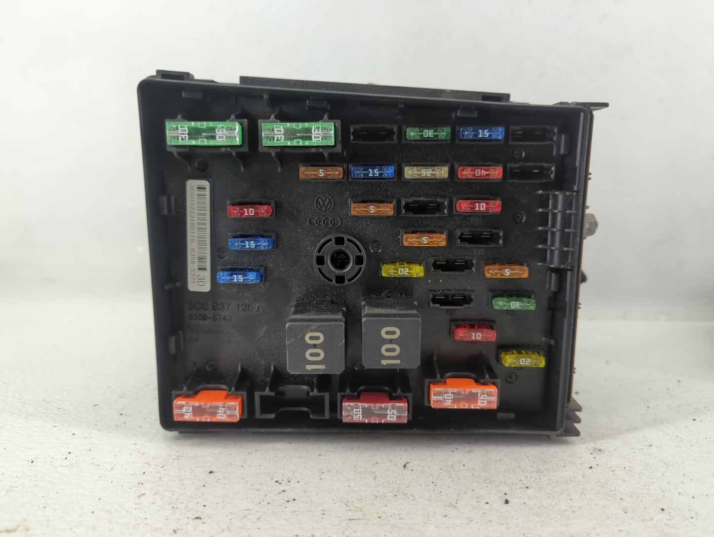 2012-2018 Volkswagen Tiguan Fusebox Fuse Box Panel Relay Module P/N:3C0 937 125 A Fits OEM Used Auto Parts - Oemusedautopart