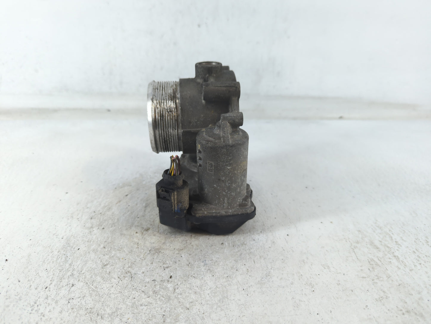 2009-2018 Volkswagen Tiguan Throttle Body P/N:A2C82494100 06F 133 062 T Fits OEM Used Auto Parts - Oemusedautoparts1.com