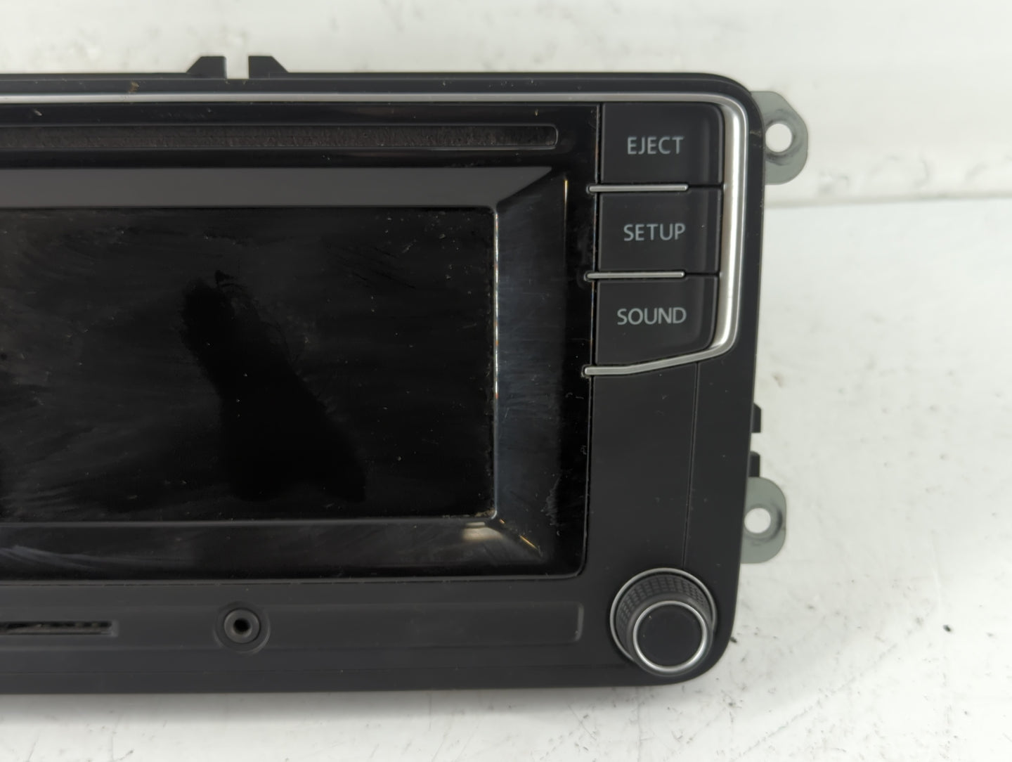 2016 Volkswagen Tiguan Radio AM FM Cd Player Receiver Replacement P/N:561 035 150 Fits Fits 2013 2014 2015 2017 OEM Used Aut