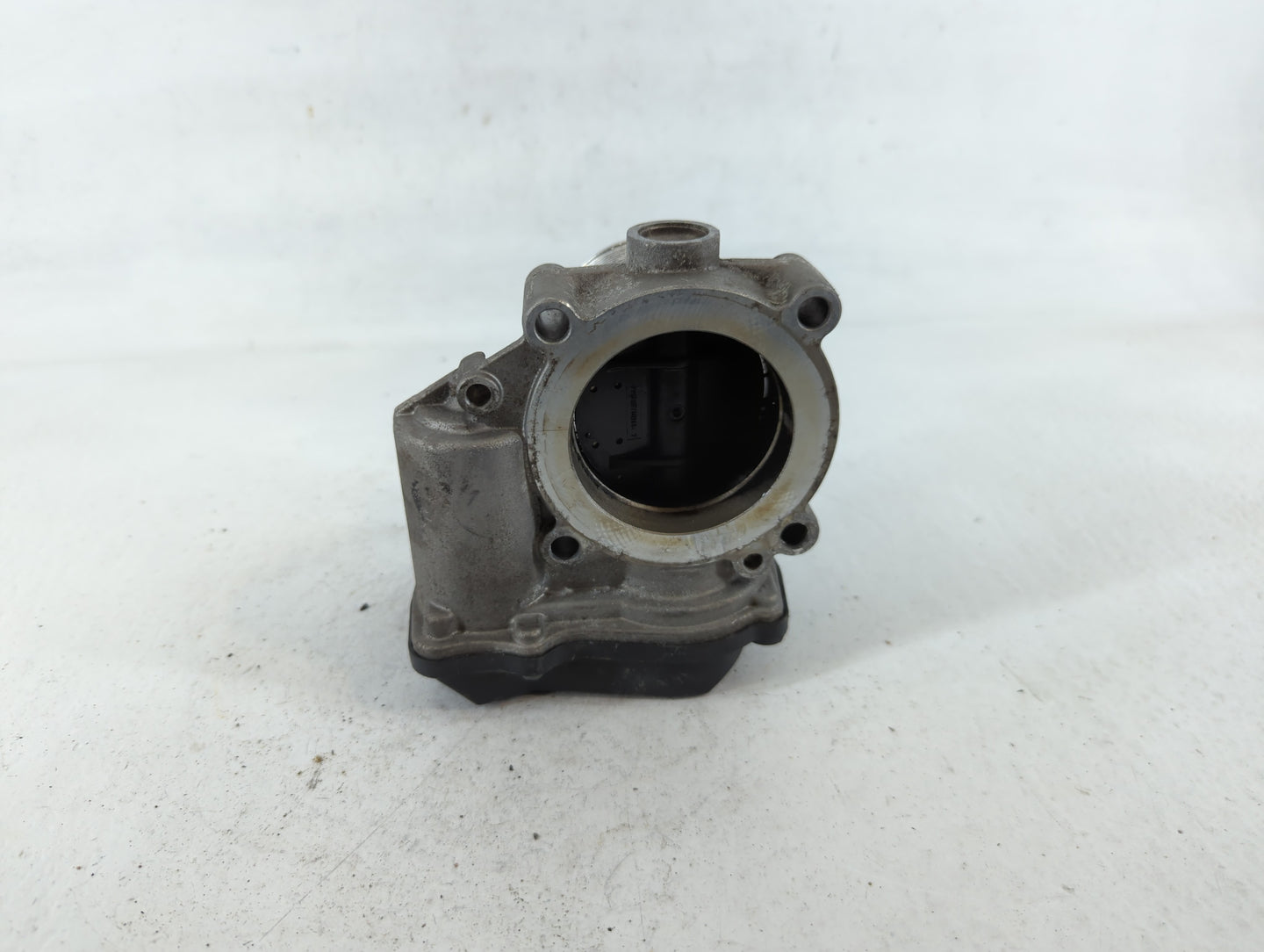 2009-2018 Volkswagen Tiguan Throttle Body P/N:A2C82494100 06F 133 062 T Fits OEM Used Auto Parts - Oemusedautoparts1.com