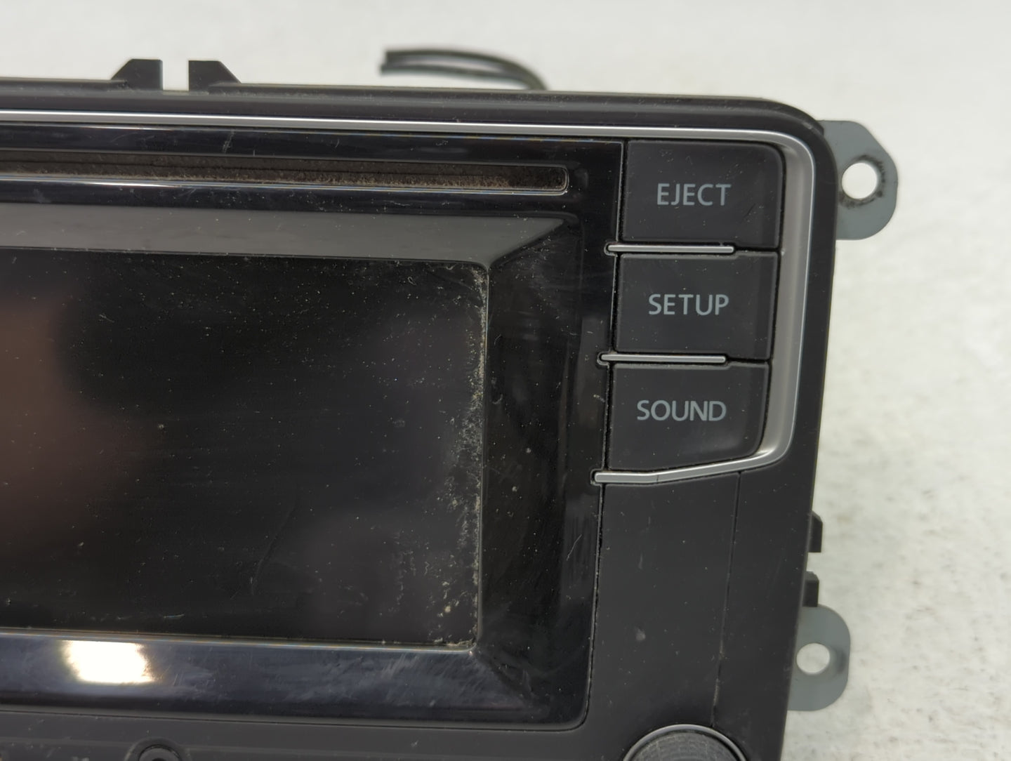 2009-2017 Volkswagen Tiguan Am Fm Cd Player Radio Receiver - Oemusedautoparts1.com