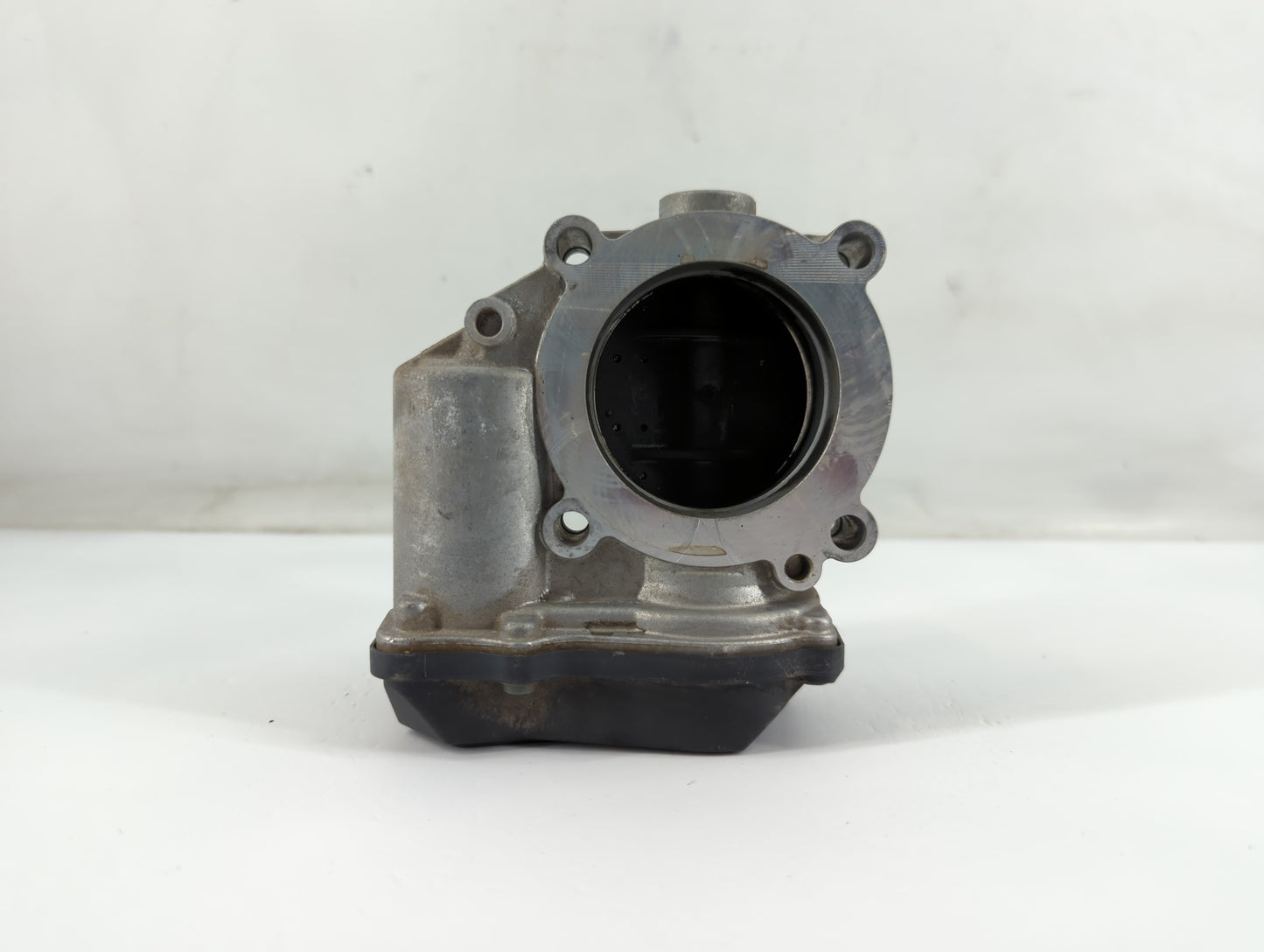 2009-2018 Volkswagen Tiguan Throttle Body P/N:A2C82494100 06F 133 062 T Fits OEM Used Auto Parts - Oemusedautoparts1.com