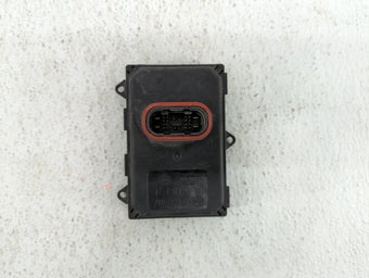 compare product 2016 Volkswagen Touareg Headlight Ballast Head Light